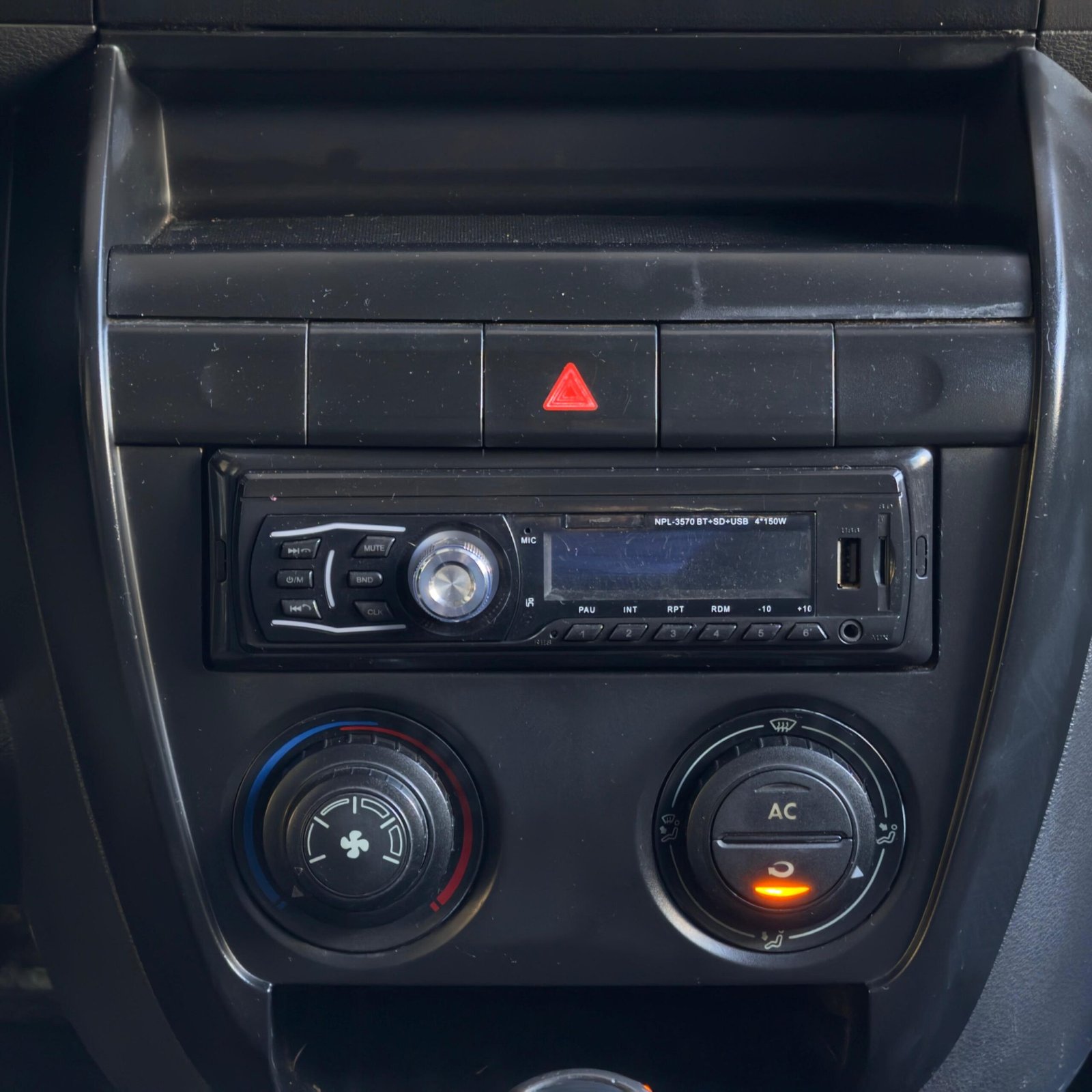 WhatsApp Image 2025-11-25 at 17.49.37 (1)