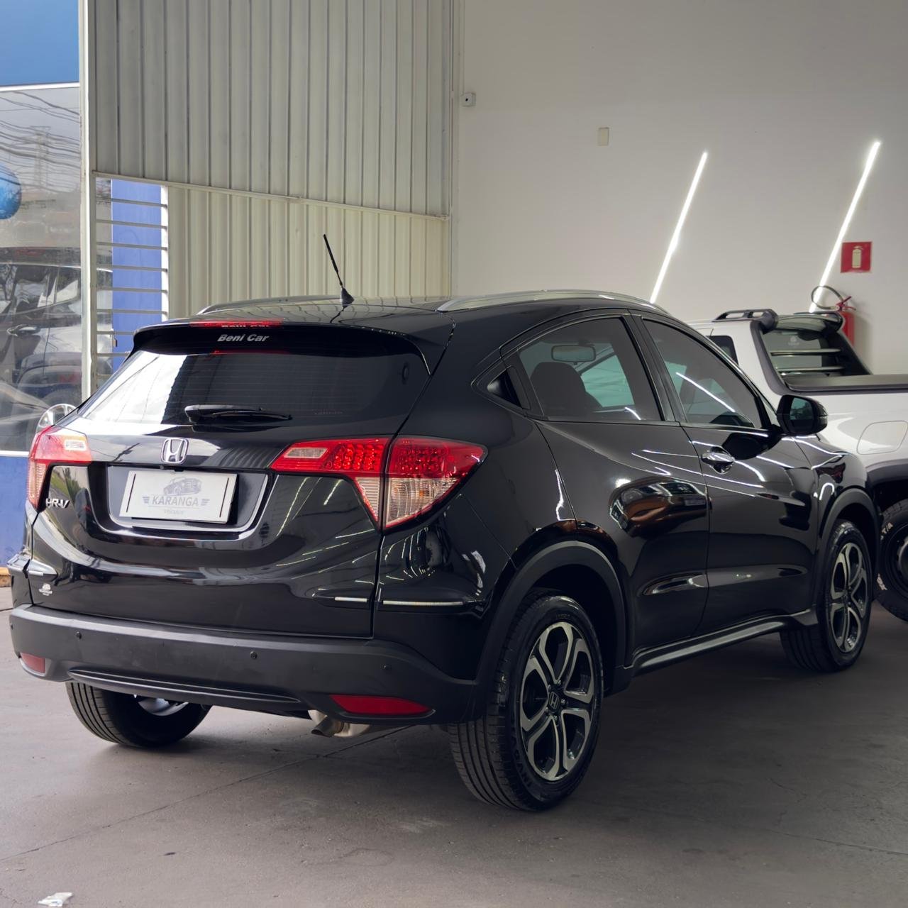 WhatsApp Image 2025-12-01 at 20.14.52