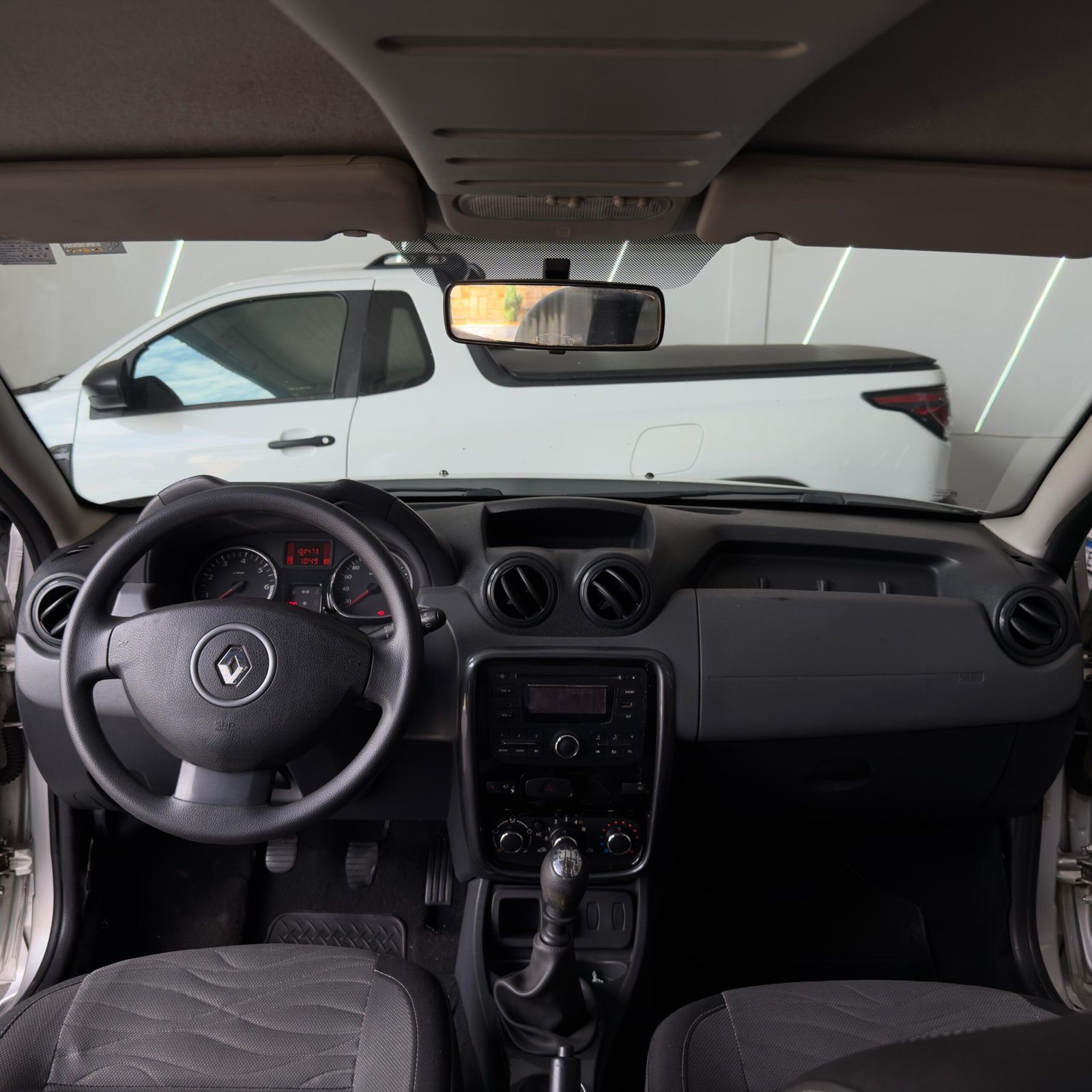 WhatsApp Image 2025-12-05 at 11.07.37 (2)