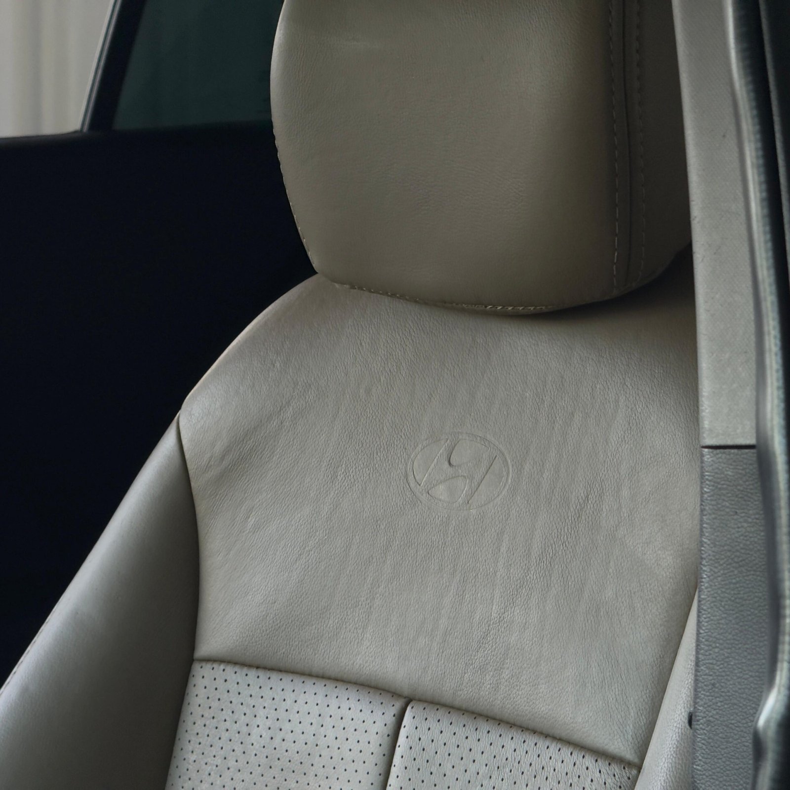 WhatsApp Image 2025-12-08 at 09.20.30 (2)