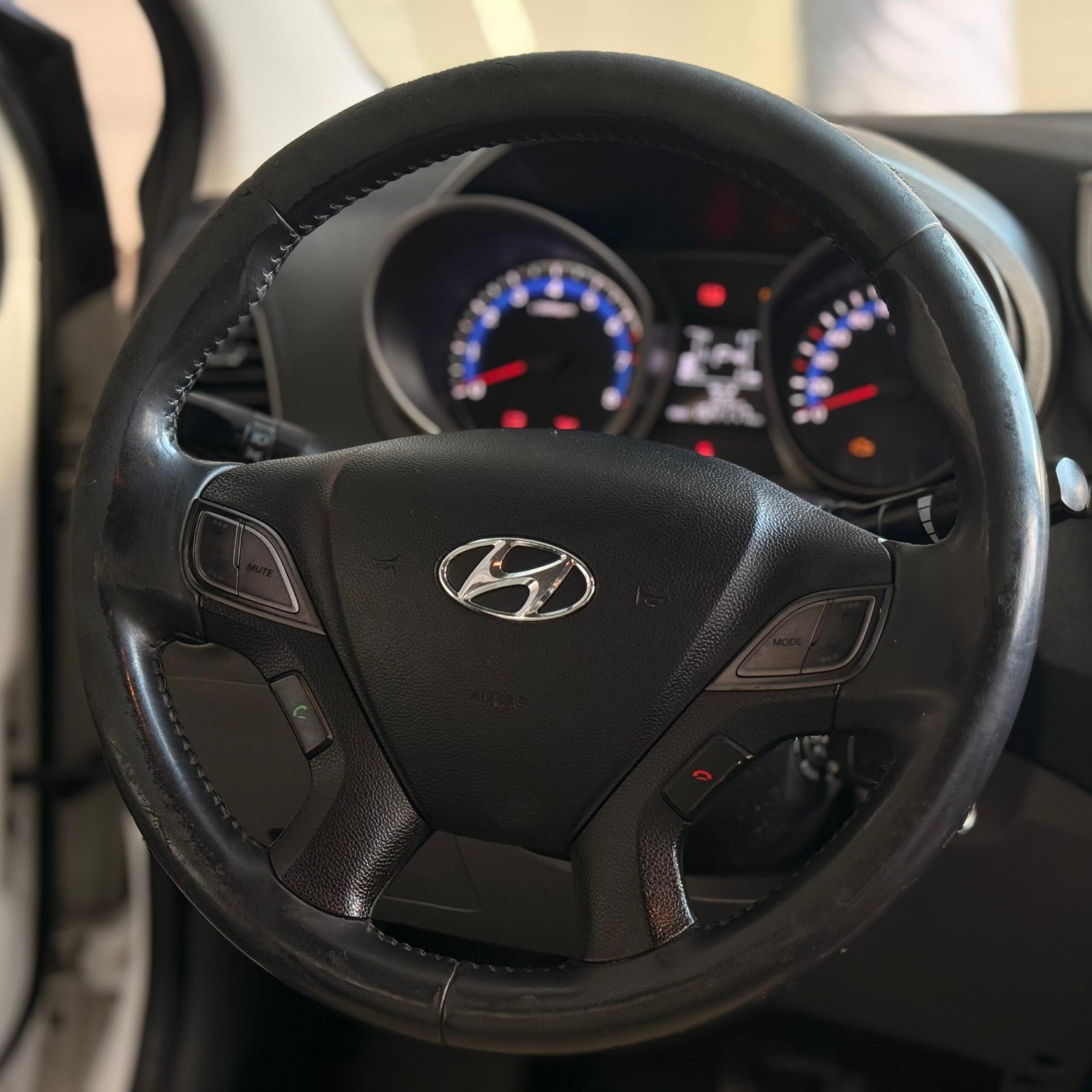 WhatsApp Image 2025-12-08 at 09.20.30 (7)