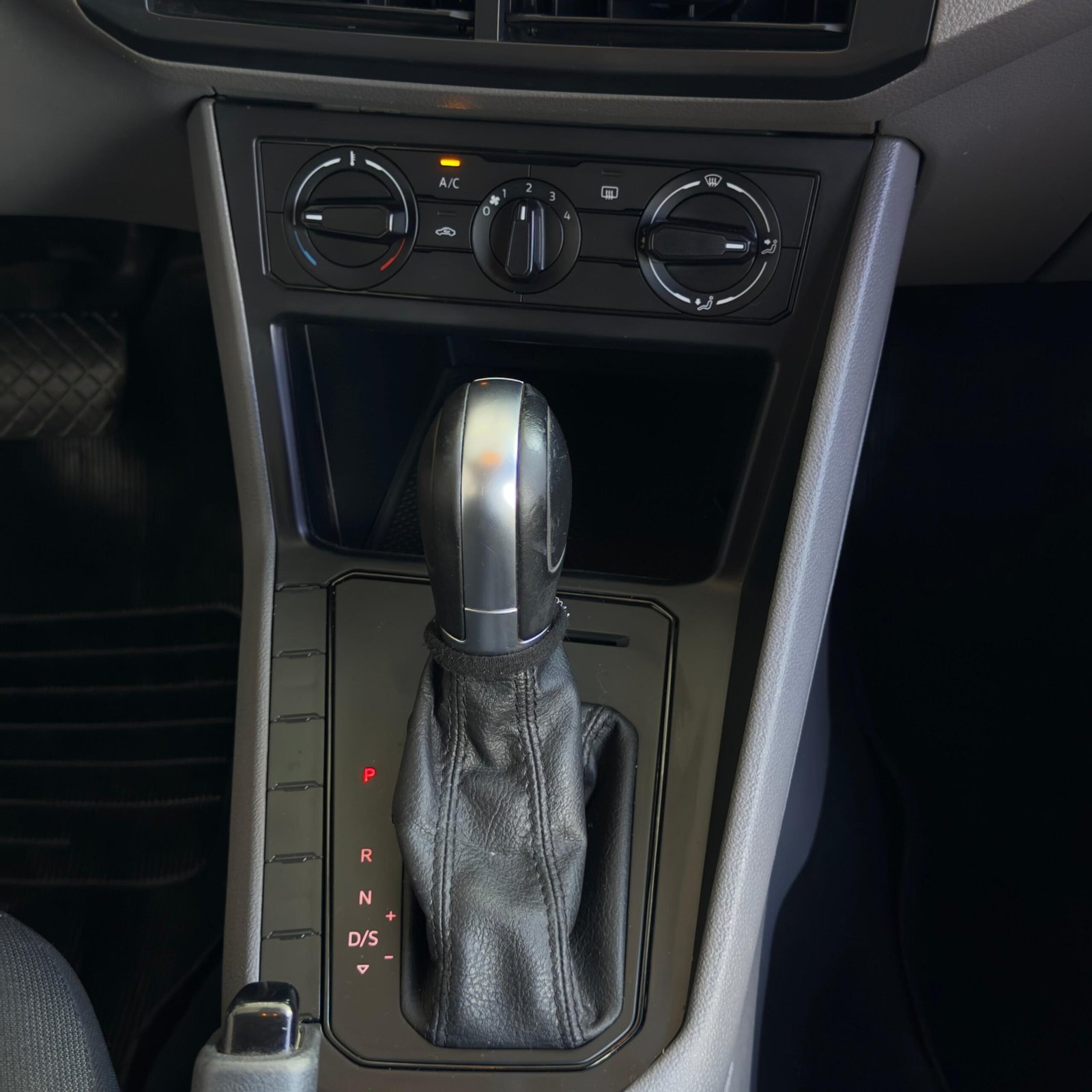 WhatsApp Image 2025-12-11 at 16.59.41 (10)